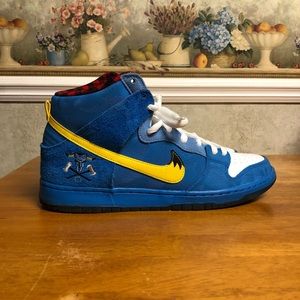 Familia x Nike SB Dunk High - Blue Ox